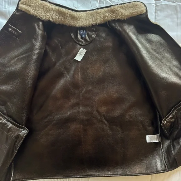 NWT Gap Cream Sherpa & Faux Brown Leather Oversized Jacket Coat Size L Vegan - Picture 16 of 16